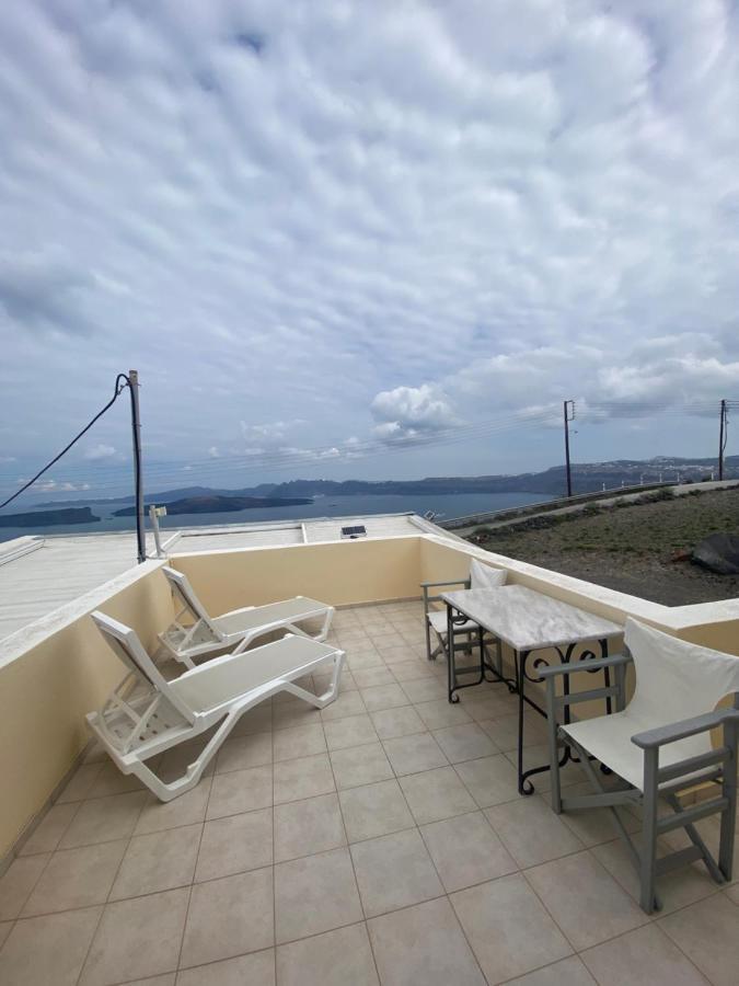 Aeolos Apartments Akrotiri  Bagian luar foto