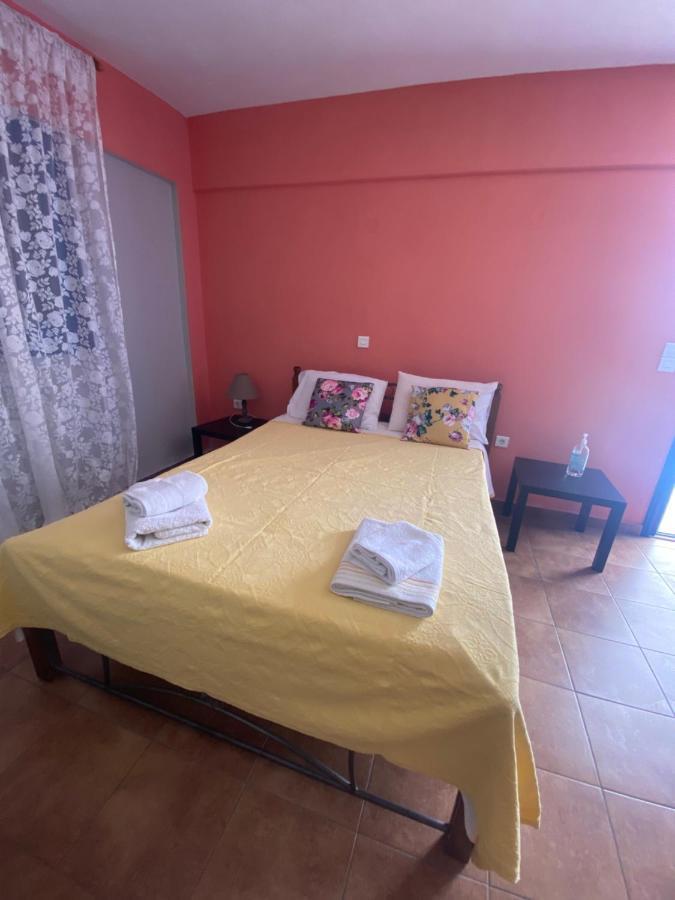 Aeolos Apartments Akrotiri  Bagian luar foto